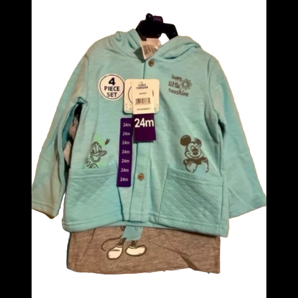 24 MONTH INFANT DISNEY BABY TODDLER 4 PIECE LAYETTE SET, MICKEY & FRIENDS